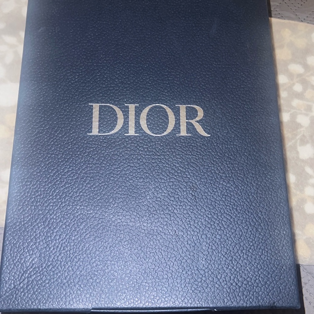 Men’s Dior Sneakers lightly worn
